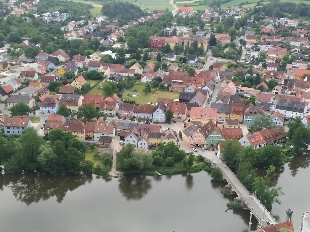 Apartment Ferienwohnung Kallmuenz_Luftschloss